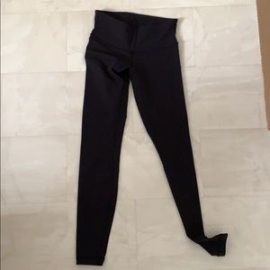 Lululemon Wunder Under (low rise)